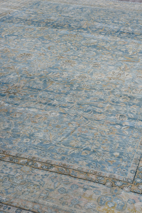 Antique Kerman Area Rug (9' x 14')